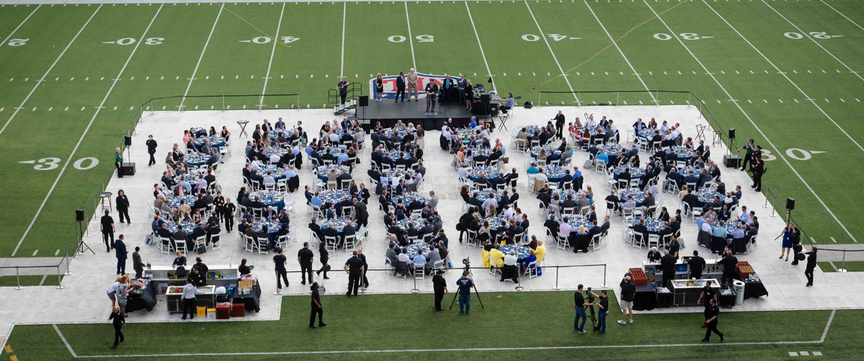 NFL World Reacts To The Scene At MetLife Stadium Today - The Spun